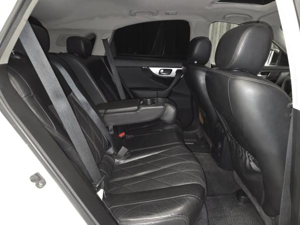 Infiniti QX70 с пробегом 2013 года, цена 1 699 000 рублей, 212000 км, внедорожник, Автокод Объявления