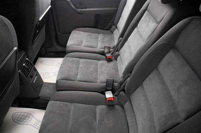 Volkswagen Touran I Рестайлинг с пробегом 2011 года, цена 1 299 000 рублей, 290000 км, компактвэн, Автокод Объявления