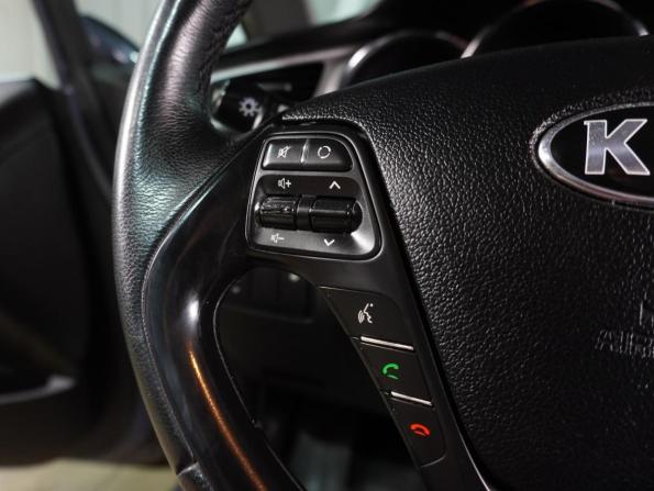 Kia Ceed II Рестайлинг с пробегом 2015 года, цена 1 249 000 рублей, 147255 км, универсал, Автокод Объявления