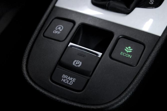 Honda Fit IV с пробегом 2022 года, цена 1 410 000 рублей, 51060 км, хэтчбек, Автокод Объявления