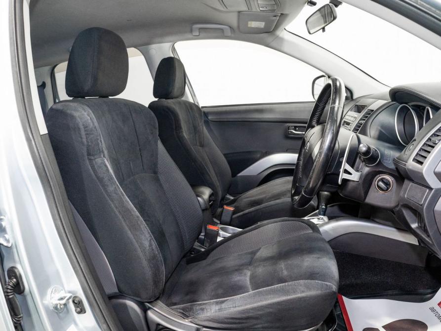Mitsubishi Outlander II Рестайлинг Чита  - изображение 6