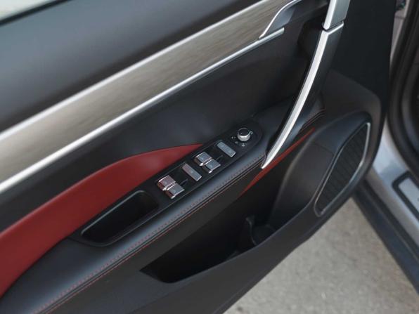 Geely Coolray I с пробегом 2022 года, цена 1 450 000 рублей, 60715 км, внедорожник, Автокод Объявления