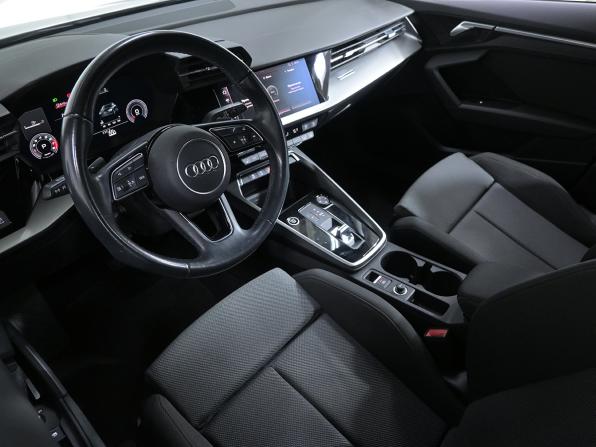 Audi A3 IV (8Y) с пробегом 2021 года, цена 2 890 000 рублей, 45425 км, седан, Автокод Объявления