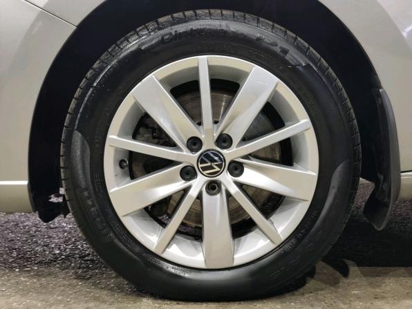 Volkswagen Polo VI с пробегом 2020 года, цена 1 485 000 рублей, 95500 км, лифтбек, Автокод Объявления