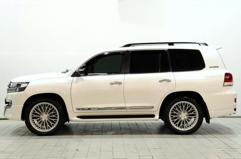Toyota Land Cruiser 200 Series Рестайлинг 2 Сургут  - изображение 8