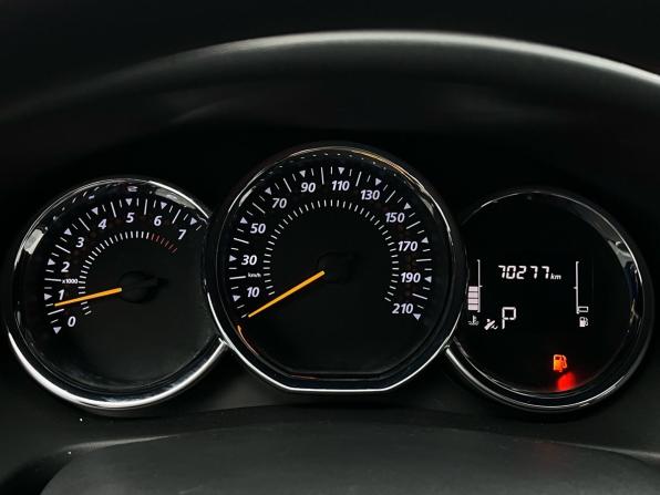 Renault Sandero II Рестайлинг с пробегом 2021 года, цена 1 150 000 рублей, 70238 км, хэтчбек, Автокод Объявления