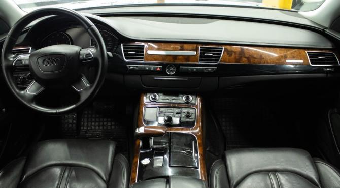 Audi A8 III (D4) с пробегом 2010 года, цена 1 319 000 рублей, 261069 км, седан, Автокод Объявления