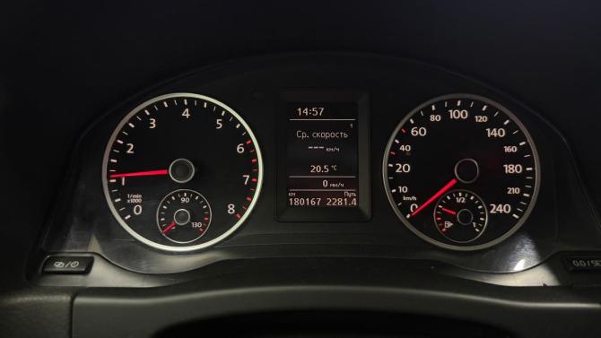 Volkswagen Tiguan I Рестайлинг с пробегом 2014 года, цена 1 253 000 рублей, 180167 км, внедорожник, Автокод Объявления
