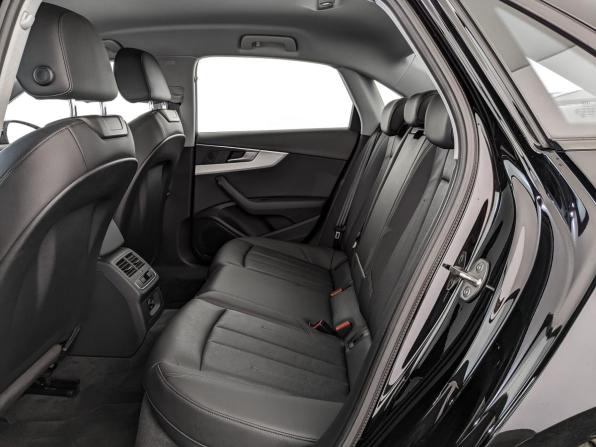 Audi A4 V (B9) с пробегом 2018 года, цена 2 800 000 рублей, 45786 км, седан, Автокод Объявления