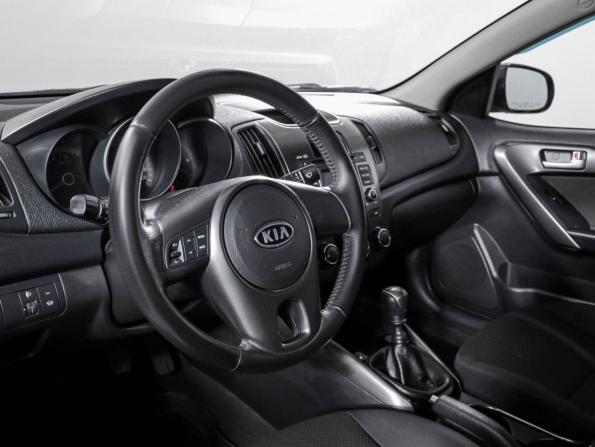 Kia Cerato II с пробегом 2011 года, цена 640 000 рублей, 190418 км, седан, Автокод Объявления