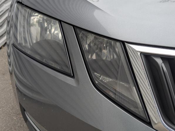 Skoda Octavia III (A7) Рестайлинг с пробегом 2017 года, цена 1 650 000 рублей, 133700 км, лифтбек, Автокод Объявления