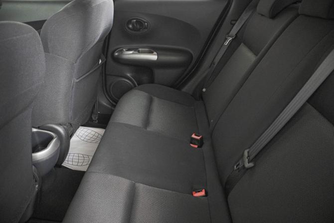 Nissan Juke I с пробегом 2013 года, цена 1 049 000 рублей, 135000 км, внедорожник, Автокод Объявления