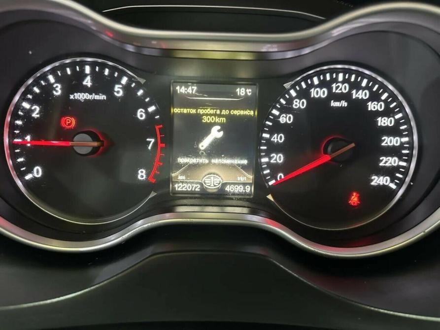 FAW Besturn X80 I Рестайлинг Набережные Челны  - изображение 10