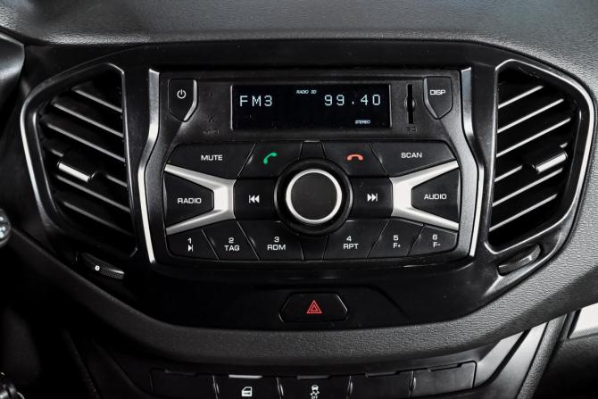 Lada (ВАЗ) Vesta I с пробегом 2018 года, цена 820 000 рублей, 178414 км, седан, Автокод Объявления