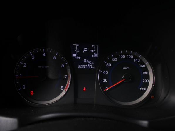 Hyundai Solaris I Рестайлинг с пробегом 2015 года, цена 1 100 000 рублей, 209300 км, седан, Автокод Объявления