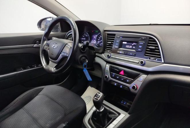 Hyundai Elantra VI (AD) с пробегом 2017 года, цена 1 400 000 рублей, 123323 км, седан, Автокод Объявления