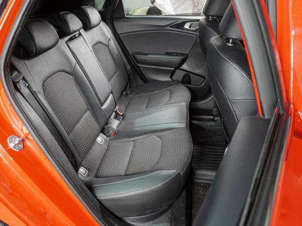 Kia Ceed III с пробегом 2019 года, цена 1 749 000 рублей, 100214 км, хэтчбек, Автокод Объявления