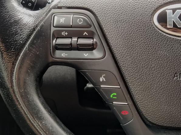 Kia Ceed II с пробегом 2012 года, цена 1 219 000 рублей, 81430 км, хэтчбек, Автокод Объявления