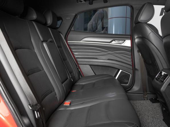 Dongfeng Fengon ix5 с пробегом 2019 года, цена 2 132 000 рублей, 67640 км, внедорожник, Автокод Объявления
