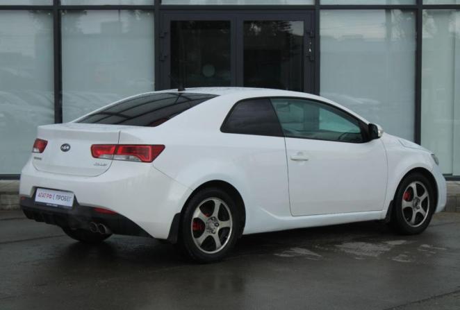Kia Cerato II с пробегом 2010 года, цена 870 000 рублей, 137422 км, купе, Автокод Объявления