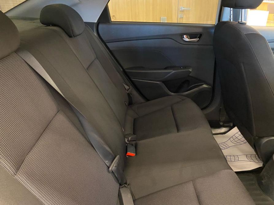 Hyundai Solaris II Санкт-Петербург  - изображение 17