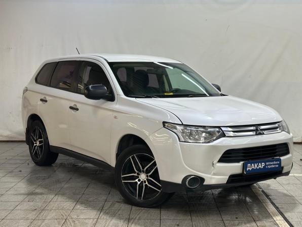 Mitsubishi Outlander III Рестайлинг с пробегом 2014 года, цена 1 100 000 рублей, 240000 км, внедорожник, Автокод Объявления