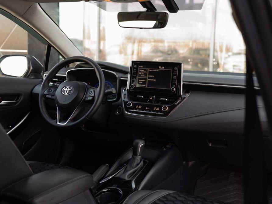 Toyota Corolla XI (E160 E170 E180) Рестайлинг 1 Новосибирск  - изображение 10