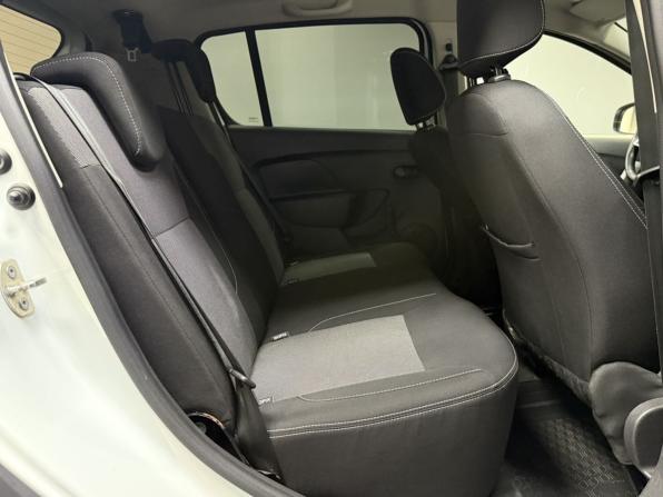 Renault Sandero II Рестайлинг с пробегом 2021 года, цена 1 411 000 рублей, 86264 км, хэтчбек, Автокод Объявления