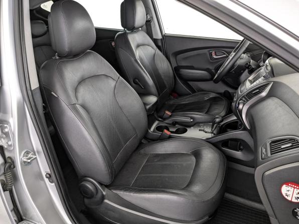 Hyundai ix35 I Рестайлинг с пробегом 2014 года, цена 1 600 000 рублей, 96144 км, внедорожник, Автокод Объявления