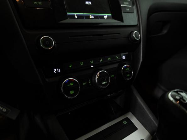 Skoda Octavia III (A7) с пробегом 2016 года, цена 1 129 700 рублей, 140950 км, лифтбек, Автокод Объявления