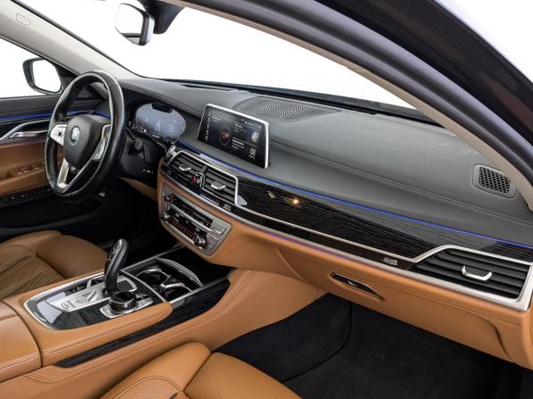 BMW 7 серии VI (G11/G12) Рестайлинг с пробегом 2022 года, цена 6 030 000 рублей, 124982 км, седан, Автокод Объявления
