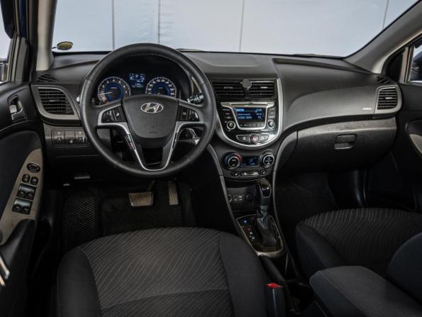 Hyundai Solaris I Рестайлинг с пробегом 2015 года, цена 1 180 000 рублей, 116097 км, хэтчбек, Автокод Объявления