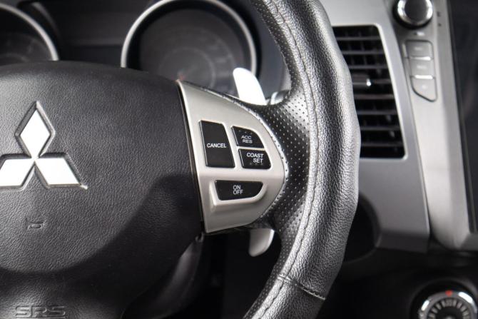 Mitsubishi Outlander II Рестайлинг с пробегом 2010 года, цена 1 519 000 рублей, 191593 км, внедорожник, Автокод Объявления