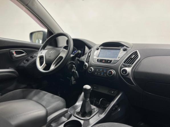 Hyundai ix35 I с пробегом 2013 года, цена 1 240 000 рублей, 75567 км, внедорожник, Автокод Объявления