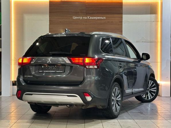 Mitsubishi Outlander III Рестайлинг 3 с пробегом 2020 года, цена 2 249 990 рублей, 158475 км, внедорожник, Автокод Объявления