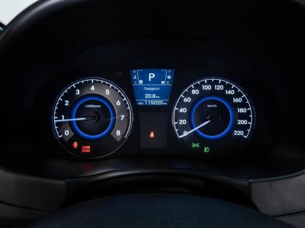 Hyundai Solaris I с пробегом 2014 года, цена 1 010 000 рублей, 115020 км, седан, Автокод Объявления