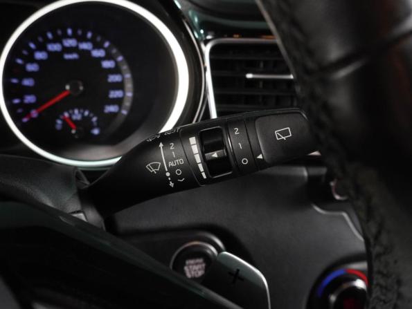 Kia Ceed III с пробегом 2018 года, цена 1 699 000 рублей, 123389 км, хэтчбек, Автокод Объявления