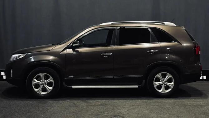 Kia Sorento II Рестайлинг с пробегом 2015 года, цена 1 650 000 рублей, 182000 км, внедорожник, Автокод Объявления