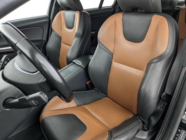 Volvo S60 Cross Country с пробегом 2018 года, цена 2 450 000 рублей, 101501 км, седан, Автокод Объявления