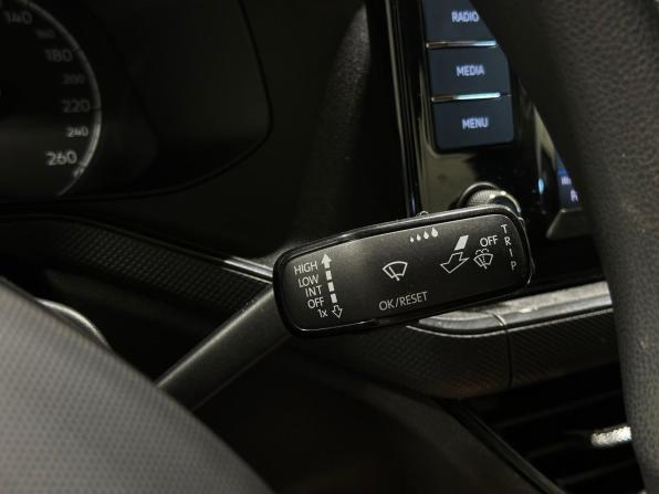 Volkswagen Polo VI с пробегом 2021 года, цена 1 599 000 рублей, 70773 км, лифтбек, Автокод Объявления