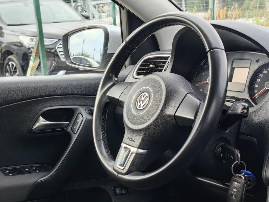 Volkswagen Polo V Санкт-Петербург  - изображение 9