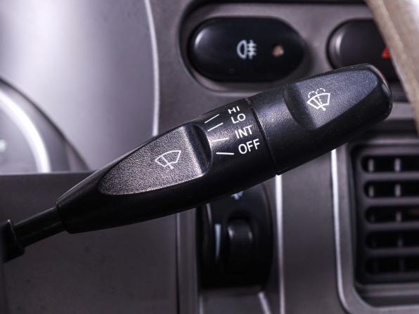 Daewoo Nexia I Рестайлинг с пробегом 2012 года, цена 310 000 рублей, 110000 км, седан, Автокод Объявления