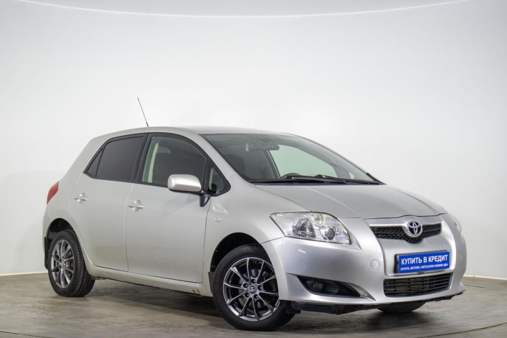 Toyota Auris I Оренбург  - изображение 1
