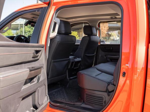 Toyota Tundra III с пробегом 2023 года, цена 8 999 000 рублей, 82274 км, offers.body_type.unknown, Автокод Объявления