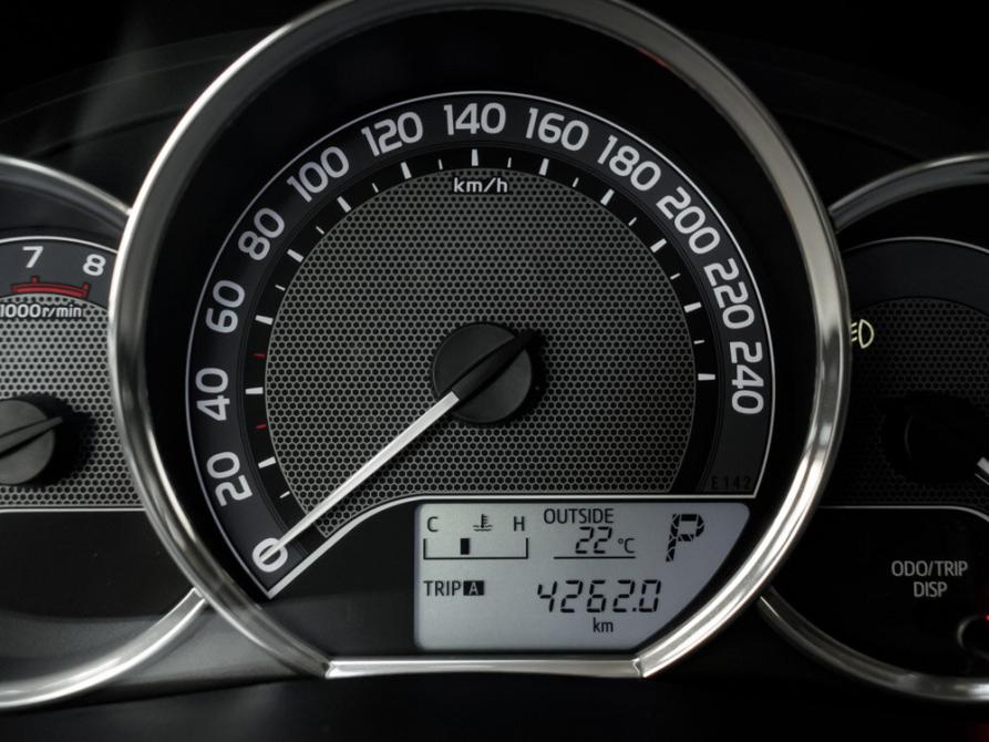 Toyota Corolla XI (E160 E170 E180) Екатеринбург  - изображение 16