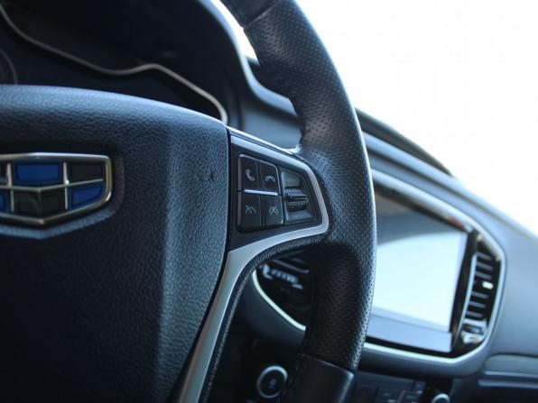 Geely Emgrand X7 I Рестайлинг 2 с пробегом 2020 года, цена 1 359 000 рублей, 64952 км, внедорожник, Автокод Объявления