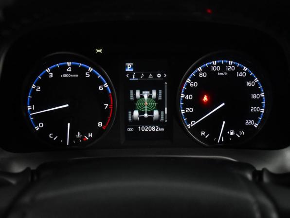 Toyota RAV4 IV (XA40) Рестайлинг с пробегом 2016 года, цена 2 320 000 рублей, 101000 км, внедорожник, Автокод Объявления