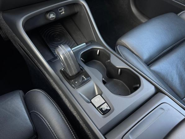 Volvo XC40 I с пробегом 2018 года, цена 3 150 000 рублей, 96359 км, внедорожник, Автокод Объявления