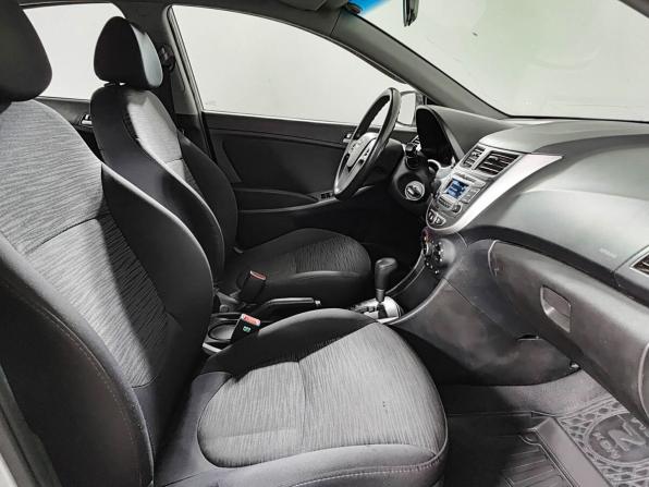 Hyundai Solaris I Рестайлинг с пробегом 2014 года, цена 990 000 рублей, 158184 км, седан, Автокод Объявления