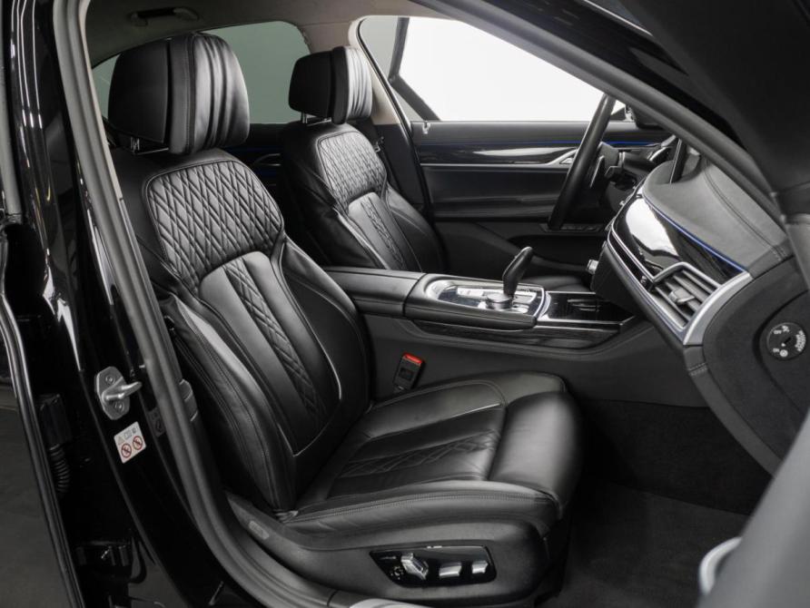 BMW 7 серии VI (G11/G12) Рестайлинг Тюмень  - изображение 12